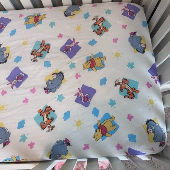 Disney | Vintage Winnie The Pooh Crib Sheet and Reversible Tigger Pillow Case - Picture 3 of 10